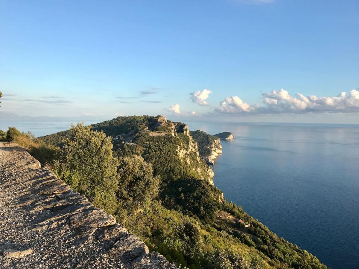 La Gora, Tra Mare E Sentieri Lerici