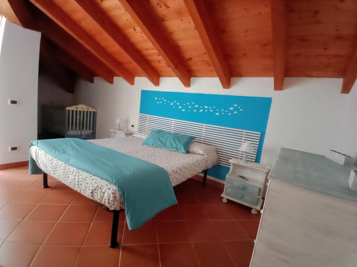 La Gora, Tra Mare E Sentieri